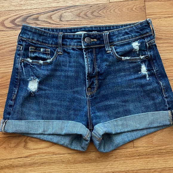 Old Navy High Rise Distressed Shorts Size 4 - Picture 3 of 5